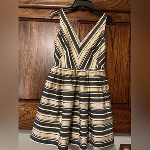 J. Crew 2 Petite Gold Glitter/Cream & Black, Polyester/Cotton Lined Dress, good